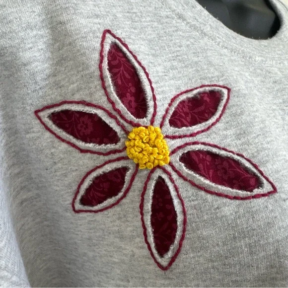 Boho Cottagecore Hand Embroidered Floral Sweatshirt One of a Kind Women’s L - Picture 3 of 10